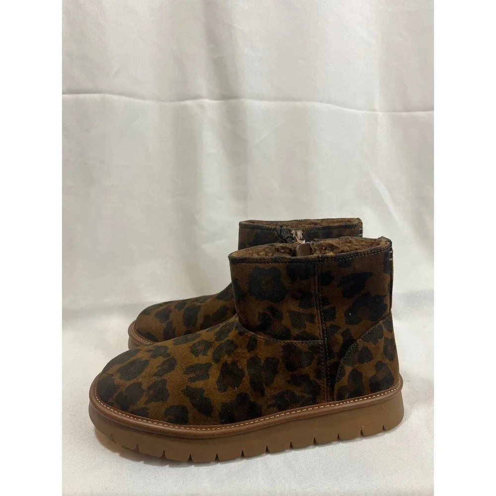 Universal Thread Womens Leopard Print Faux Suede Ankle Boots Brown Zip Up Size 7
